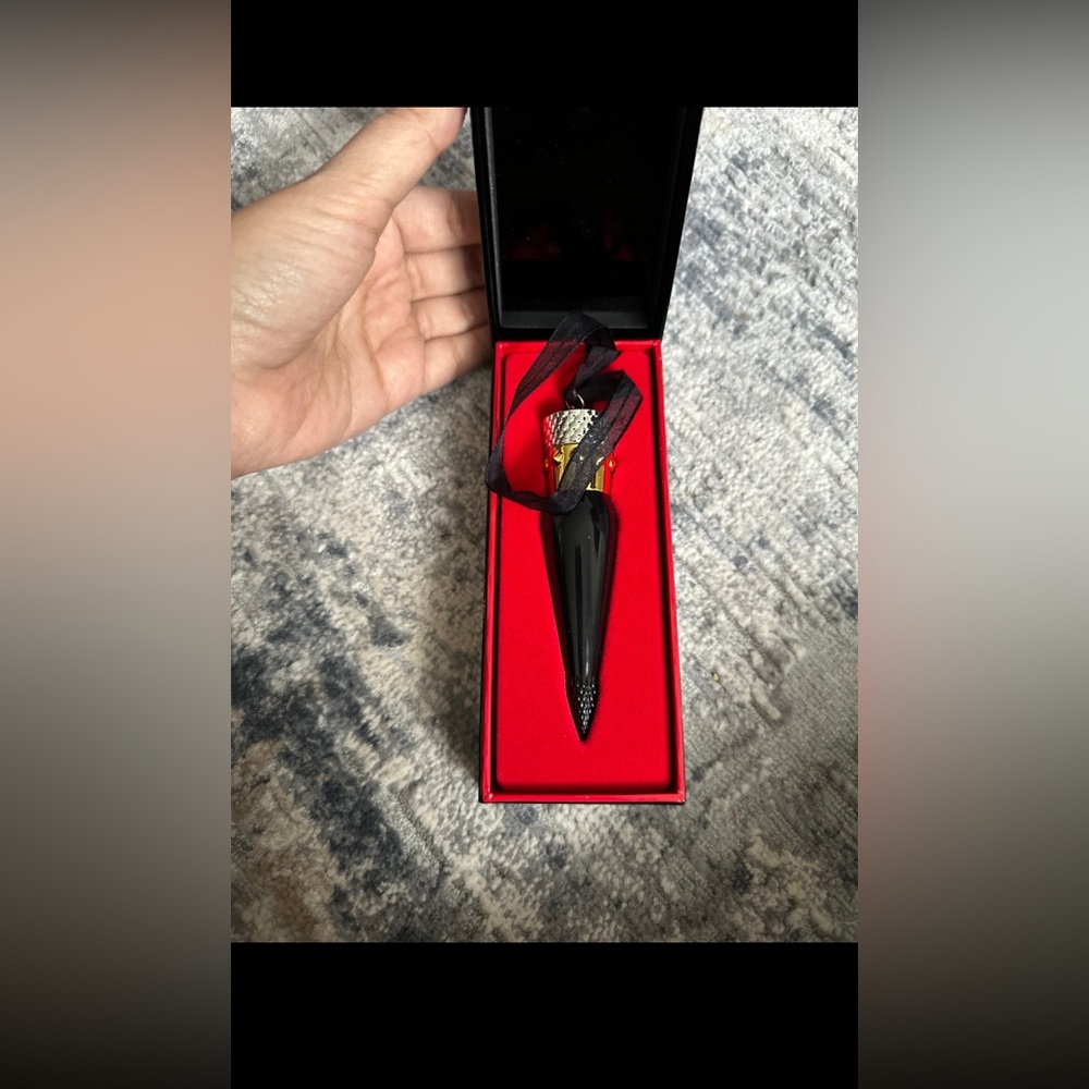 Christian Louboutin lipstick 001M Rouge Louboutin